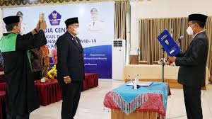 Waktu doa hari ini di kota tinggi akan bermula pada 05:38 (matahari terbit) dan selesai di 20:21 (isyak). Pejabat Daerah Kota Tinggi
