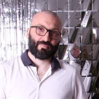 100+ "Tomaszewski" profiles