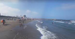 Pet friendly hotels, great food and a beautiful beach. How To Describe The Beaches In Veracruz Mexico Quora