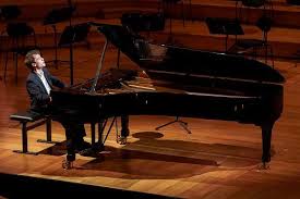 In 2006, he entered the musikhochschule of saarbrüken (germany) in the studio of robert leonardy and jean micault, while. Scly9uyo09pxym