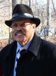 Vincent Holbrook's Instagram, Twitter & Facebook