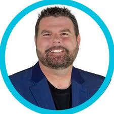 Ep. 161 of SaaS Fuel™ is now live with our guest @OzBad03 Derek Osgood🎤  Subscribe/Follow