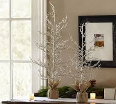 40 unique christmas tree decoration ideas. Pottery Barn Decorating Ideas For A Chic And Cozy Christmas Atmosphere