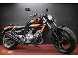 カワサキ エリミネーター２５０ｖ ドラッガーｔｈｅアメリカン ｎｅｗブラックオレンジカラー ウイニングラン 新車 中古バイクなら グーバイク エリミネーター バイク カワサキ