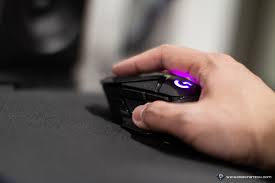 In addition to providing software for logitech g502 hero, we also offer what we can, in the form of drivers, firmware updates, and other manual. Logitech G502 Lightspeed Gaming Mouse Review An Easy Upgrade
