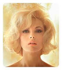 The wedge haircut works well for both straight hair (for a classic style) and for those with waves and frizz. 102 Fascinating 70s Hairstyles To Look For In 2021 Pitchzine 70s Hair Short Blonde Hair Hair Styles