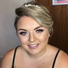 Laura Crook Make Up Artist...