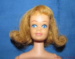 BEAUTIFUL BLONDE MIDGE DOLL WITH MIDGE/BARBIE BODY IN GREAT CONDITION
