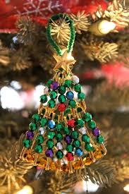 10 Kits For Beaded Safety Pin Christmas Tree For Teens Christmas Crafts To Sell Bazaars Christmas Crafts To Sell Beaded Christmas Ornaments