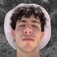 Tommy Blake (Estrella de TikTok)