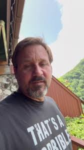 Jason Brassfield's Instagram, Twitter & Facebook