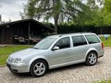 VOLKSWAGEN-BORA