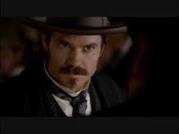 Otis Russell's Instagram, Twitter & Facebook