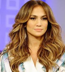 Jennifer Lopez Ammonia Free Blonde Highlights Hairstyles Jlostyle Jennifer Lopez Hair Jennifer Lopez Hair Color Hair Color Caramel