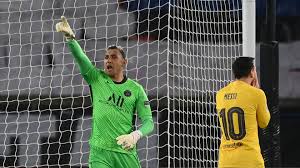 Costa rican association football player. Psg 1 1 5 2 Barcelona Champions League Keylor Navas It S Always Difficult To Save A Penalty Especially Against Messi Marca
