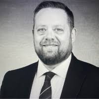 Thomas Timbrell's Instagram, Twitter & Facebook