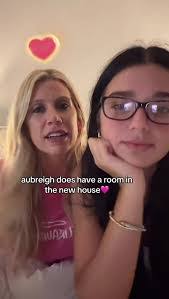 Aubrie Taylor's Instagram, Twitter & Facebook