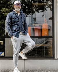 Meet the new wear now colors — faded tones of olive and tan, washed black and weathered navy. Grey Sweatshirt With Grey Sweatpants Outfits For Men 11 Ideas Outfits Lookastic