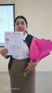 La Universidad Intercultural Maya de Quintana Roo felicita cordialmente a  la nueva Ingeniera en Tecnologías de Información y Comunicación, Estrella  Berenice Bermon Poot, por la aprobación unánime de su trabajo de titulación,