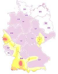 Starke erdbeben können bauten vernichten, tsunamis , lawinen , steinschläge, bergstürze und erdrutsche auslösen und dabei menschen töten. Infogeo Erdbeben