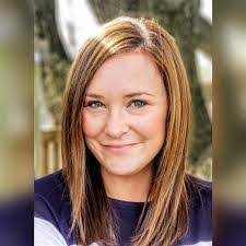 Lorie Michaels's Instagram, Twitter & Facebook