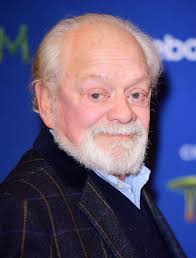 David Jason deplores lack of TV roles for older actors