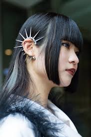 The Jellyfish Cut Is 2025's Edgiest Hair Trend