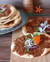 Lahmacum Pizza Turque Blog Cuisine Marocaine Orientale Ma Fleur D Oranger Cuisine Du Monde Recettes Pizza Turque Recettes De Cuisine Cuisine Marocaine