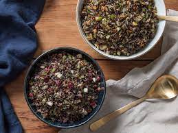 3 add cooked rice, broth, apricots, cranberries, thyme, 1/2 teaspoon salt and the pepper to skillet; Wild Rice Turkey Dressing Recipes Wild Rice Stuffing Recipe Taste Of Home I Had Homemade Turkey Stock And Leftover Turkey Meat In My Freezer Coretanku