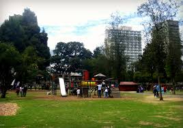 Pensamiento lógico, analítico, creativo, trabajo por proyectos, etc. Parque El Ejido Quito Zona De Juegos Infantiles Parque Flickr