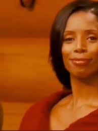 Outside in ya city lookin good