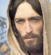 Robert Powell as Jesus Christ #FrancoZeffirelli #JesusOfNazareth #jesus  Jesus of Nazareth