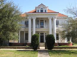 1895 Classical Revival Hattiesburg Ms George F Barber Old House Dreams Historic Homes For Sale Historic Homes