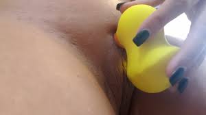 Duckie Toy Review 