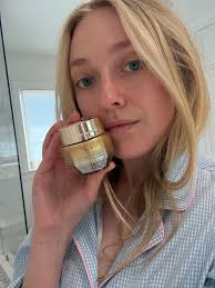 Dakota Fanning (@dakotafanning) • Instagram photos and videos