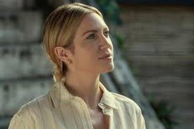 The Fall of the House of Usher Sneak Peek: Death and Duty Mingle as the  Family Gathers for Dinner