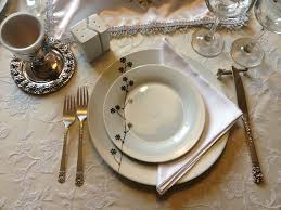 Pin By Pamela Davis On T A B L E S E T T I N G Shabbat Dinner Shabbat Dinner Table Elegant Table Settings