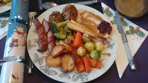 What's in a traditional english christmas dinner? Traditional British Christmas Dinner Imgur