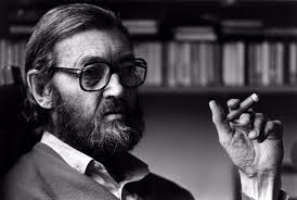 La sua scrittura è caratterizzata da una forte componente fantastica e a tratti. Julio Cortazar Y La Magia De Lo Cotidiano Un Repaso A La Vida Y Obra Del Autor De Rayuela