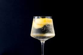 Wine (usually white) and sparkling water. Easy White Wine Spritzer My Kitchen Love