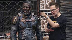Na época, o roteiro do filme fez com que james gunn deixasse de ser um cineasta relativamente desconhecido para escrever o roteiro de madrugada dos mortos dois anos depois. Eskg5rxrhq5esm