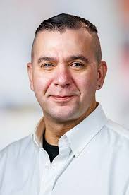 Lonnie Nelson's Instagram, Twitter & Facebook