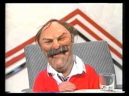 Софт игры quiz saint and greavsie. Saint And Greavsie Meet Spitting Image Youtube