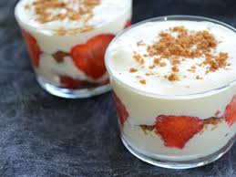 Tiramisu Fraises Et Speculoos Recette De Tiramisu Fraises Et Speculoos Marmiton En 2020 Tiramisu Fraise Recette Tiramisu Fraise Recettes De Cuisine