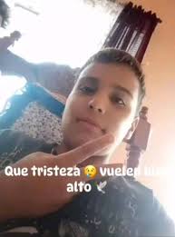 😍 Se extraña el fanguito cubano! Hazte todos los selfies que quieras  comiendo dulces sofisticados... en el fondo sabes que no hay nada como  esto! 😅🤣 #acubaoficial