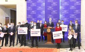 .la pensiile speciale, indiferent ca sunt ale parlamentarilor sau ale alesilor locali, este una foarte clara: Usr Scut In Parlament Pentru Pensiile Speciale News Ro