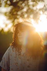 When doing portrait photography outdoors, sooner or later you'll come across bright, sunlit scenes. Golden Hour Photography Assignments Portrait Photography Nature Photography