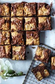 Brookies Chocolate Chip Cookie Brownie Bars Recipe In 2020 Cookie Brownie Bars Chocolate Chip Cookie Brownies Brookies Recipe