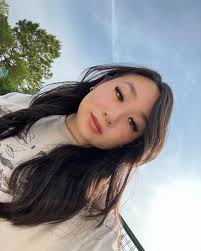 AMBER LINDQUIST (@heyamberlynn) • Instagram photos and videos