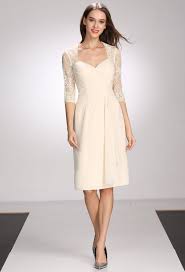 Robe de cocktail pour mariage chic. Robes De Soiree Cocktail De Couleur Rose Bleu Pastel Beige